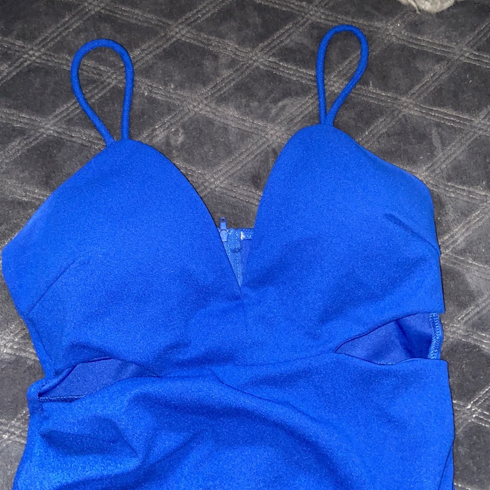 blue slit dress